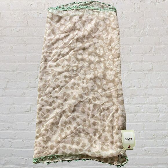 Vera Neumann Scarf Beige Green Boho Print Infinity Scarf Pom Pom Edging Detail - Picture 3 of 9